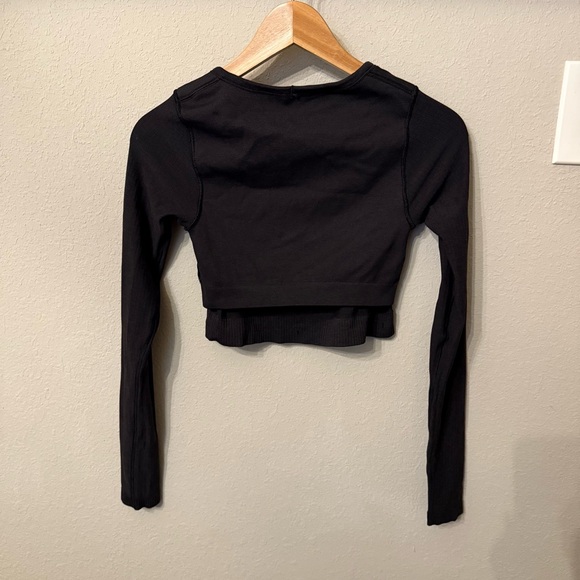Lululemon Ebb to Street Long Sleeve Black Size 4 - Picture 11 of 16